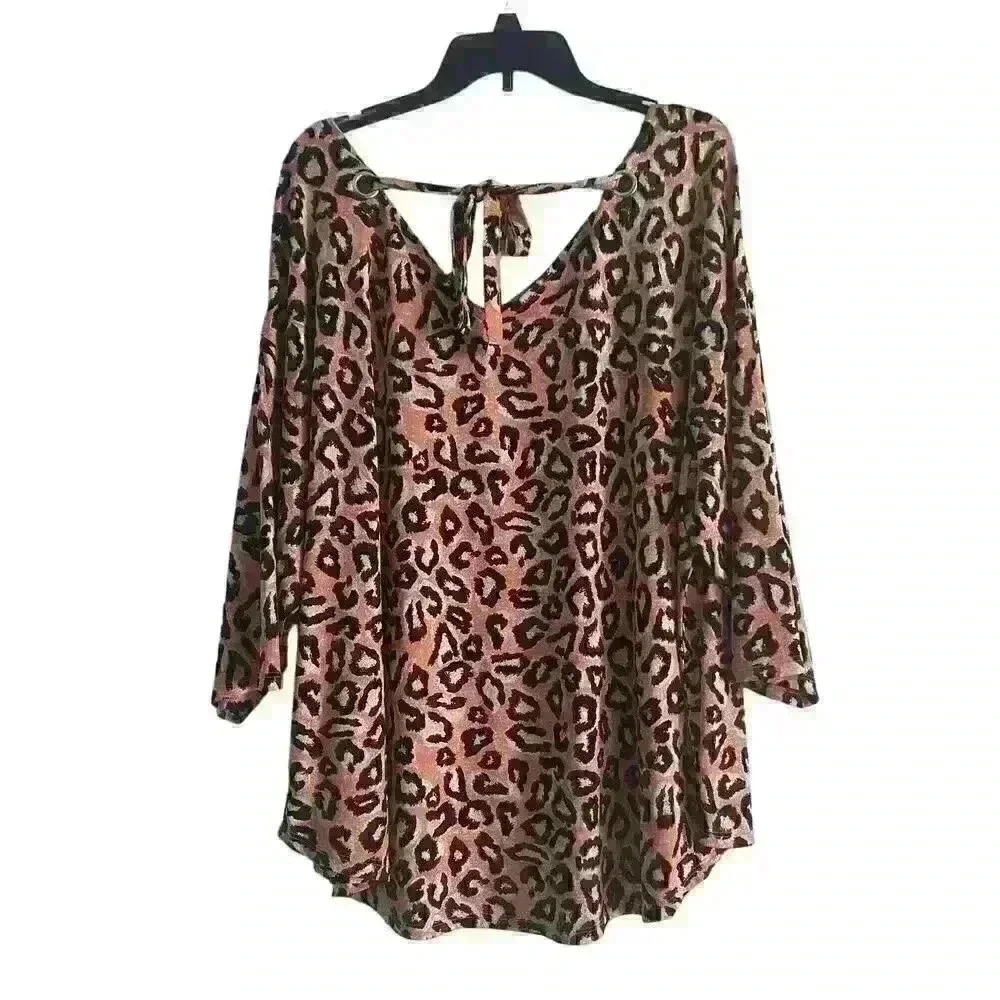 Brina & Em Woman’s‎ Pink Black Animal Print Short Sleeve Plus Size Top- Size 3X - Picture 2 of 9